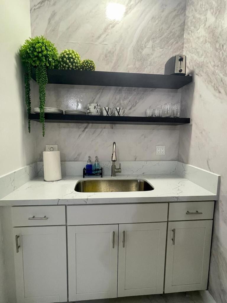 Cozy Studio, Prime Location, Remodeled, 1 Parking West Palm Beach Exteriér fotografie